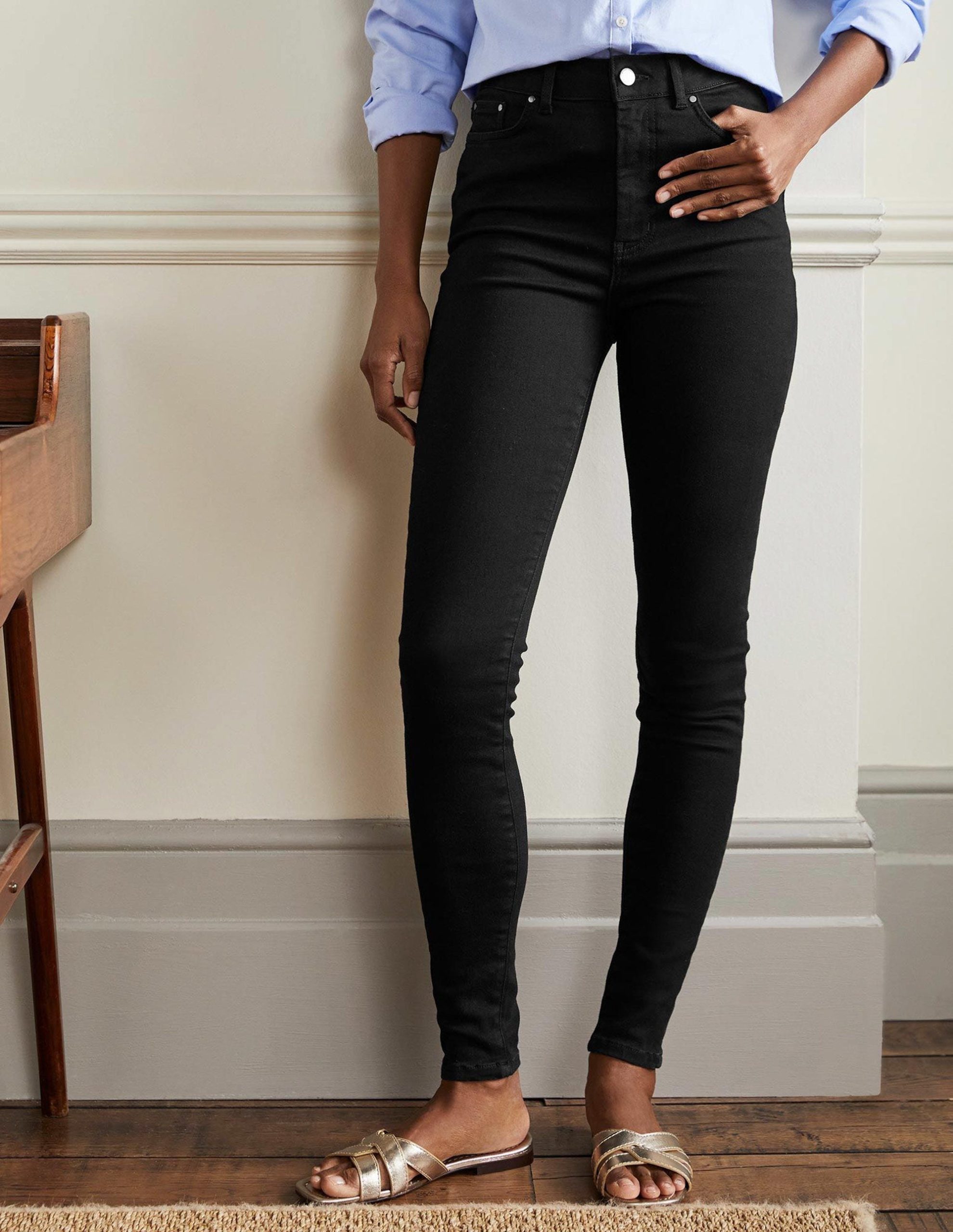 High Rise Sculpted Skinny Jean-Black - Image 10