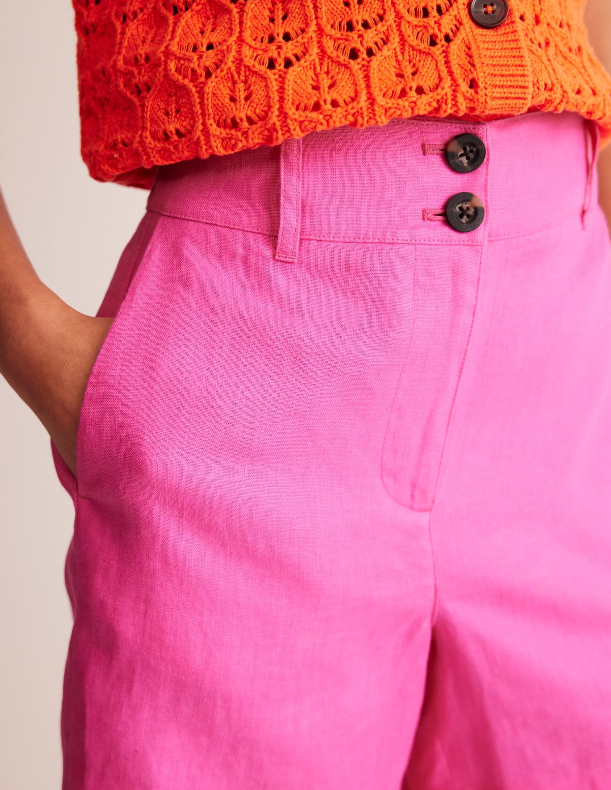 Westbourne Linen Shorts-Pop Pansy - Image 3