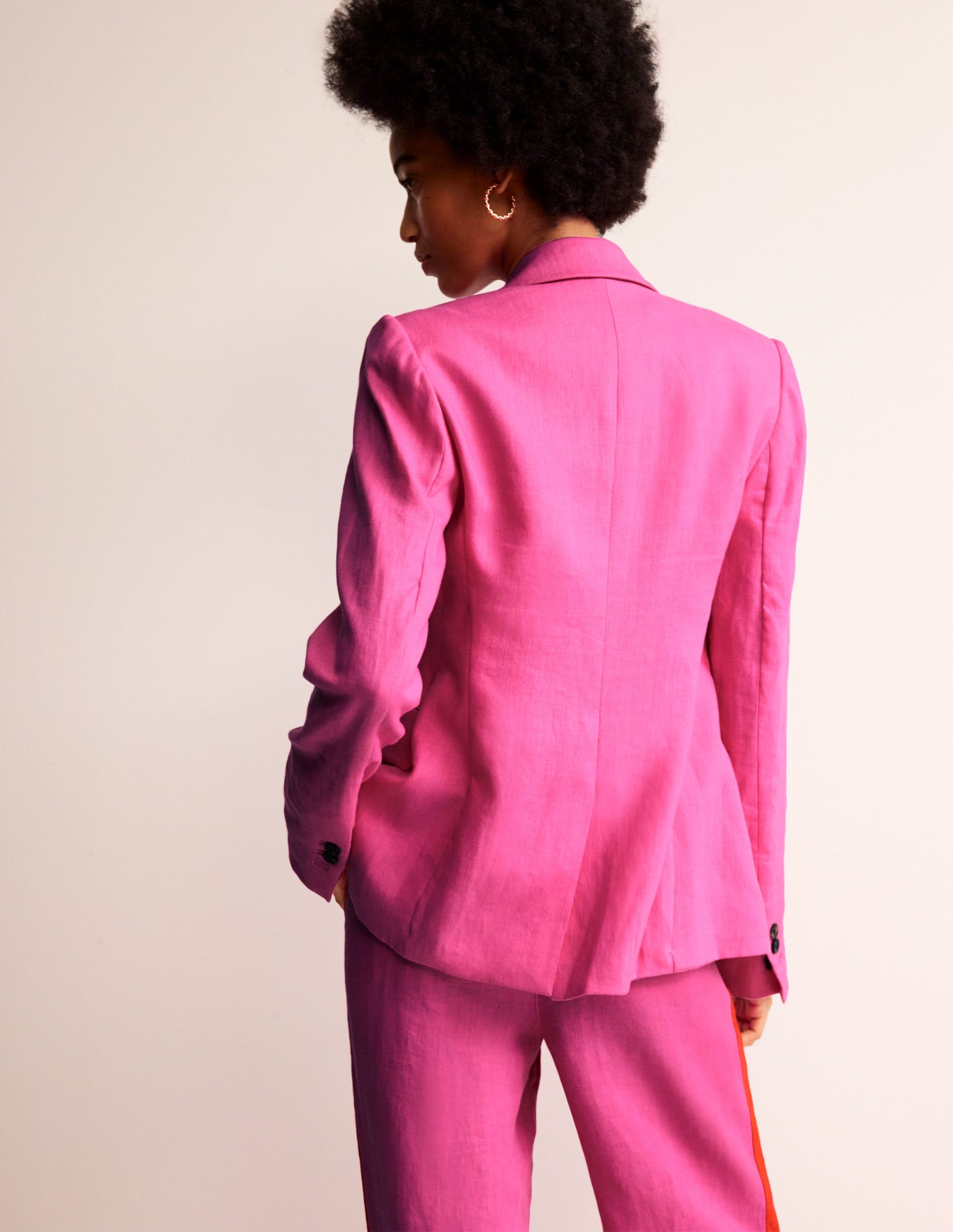 Marylebone Linen Blazer-Pop Pansy - Image 3