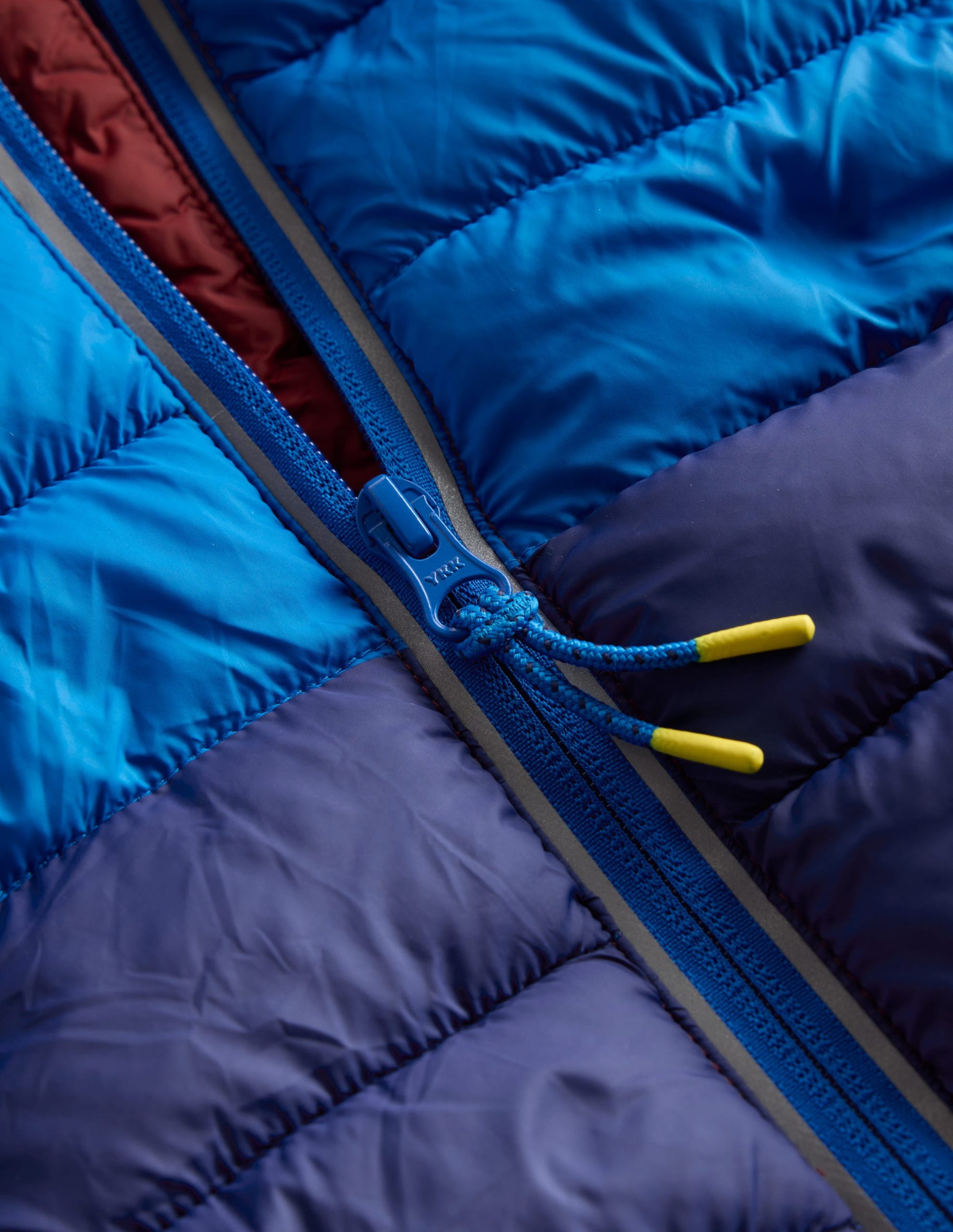 Pack-Away Padded Jacket-Blue Colour Block - Image 4
