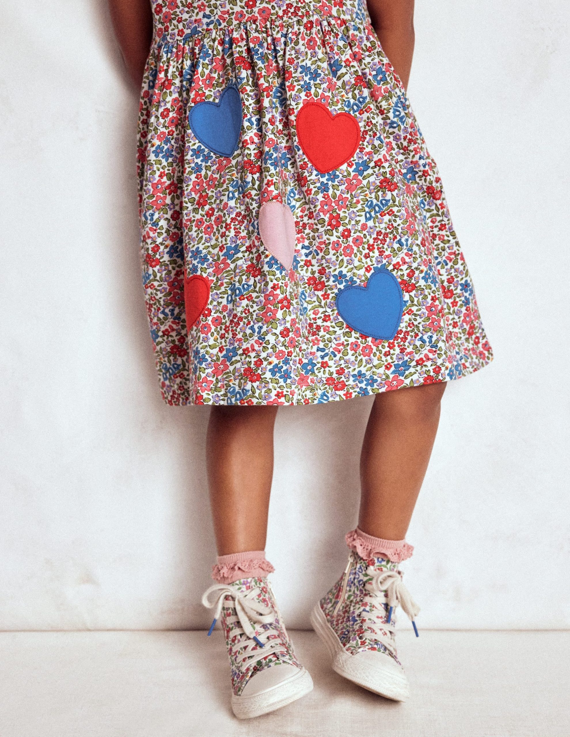 Appliqu?? T-shirt Dress-Rose Pink Flowerbed Hearts - Image 2