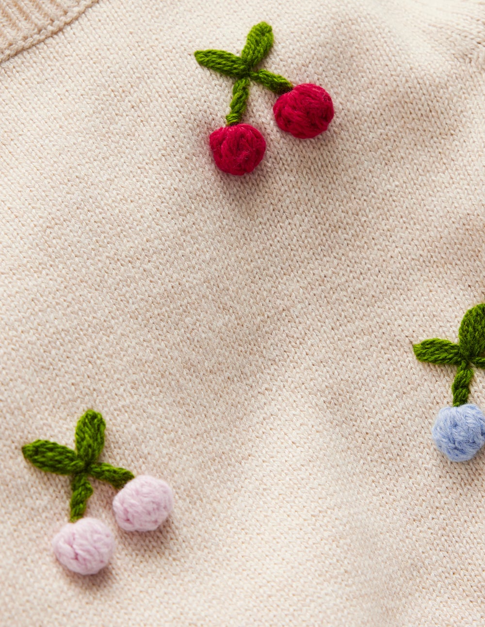 Fun Logo Sweater-Oatmeal Melange Cherries - Image 3