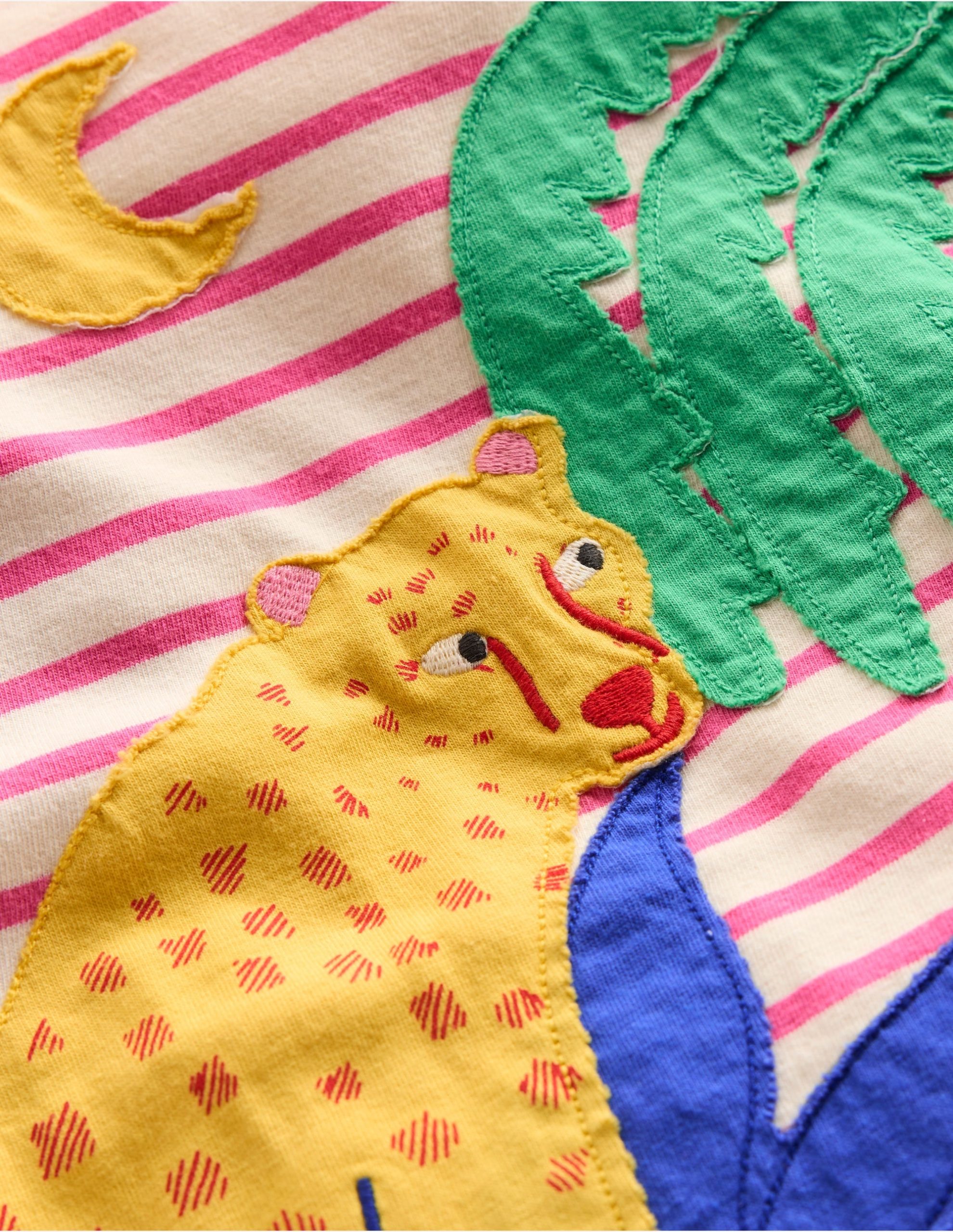 Short Sleeve Appliqu?? T-shirt-Rose Petal Pink Cheetah - Image 4