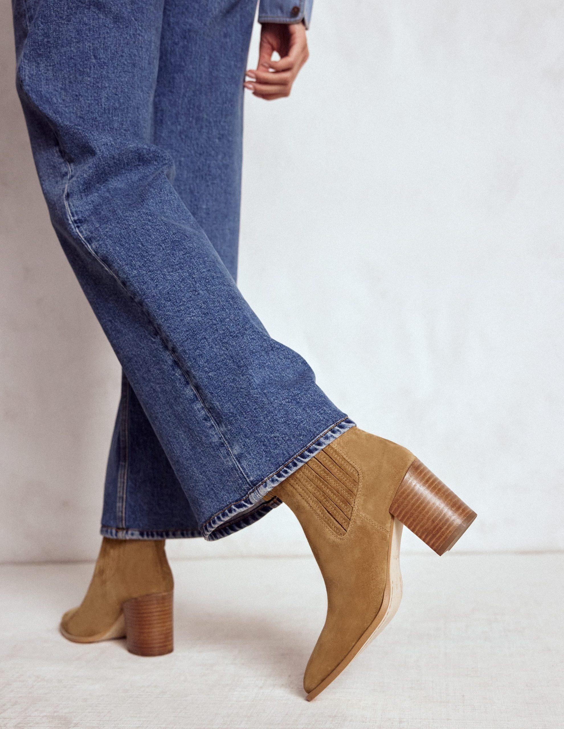 Point Casual Ankle Boots-Caramel - Image 2