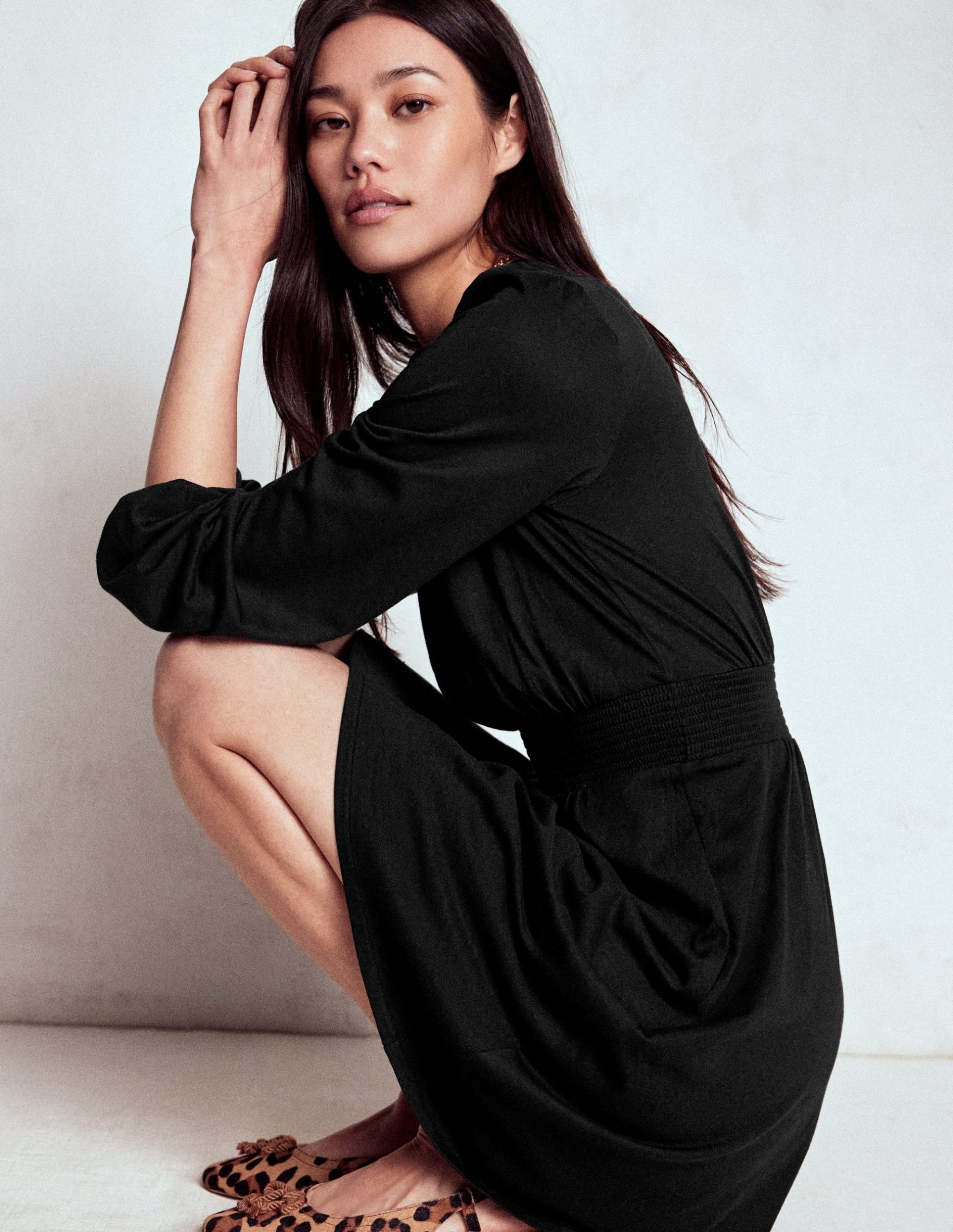 Sarah Short Jersey Dress-Black