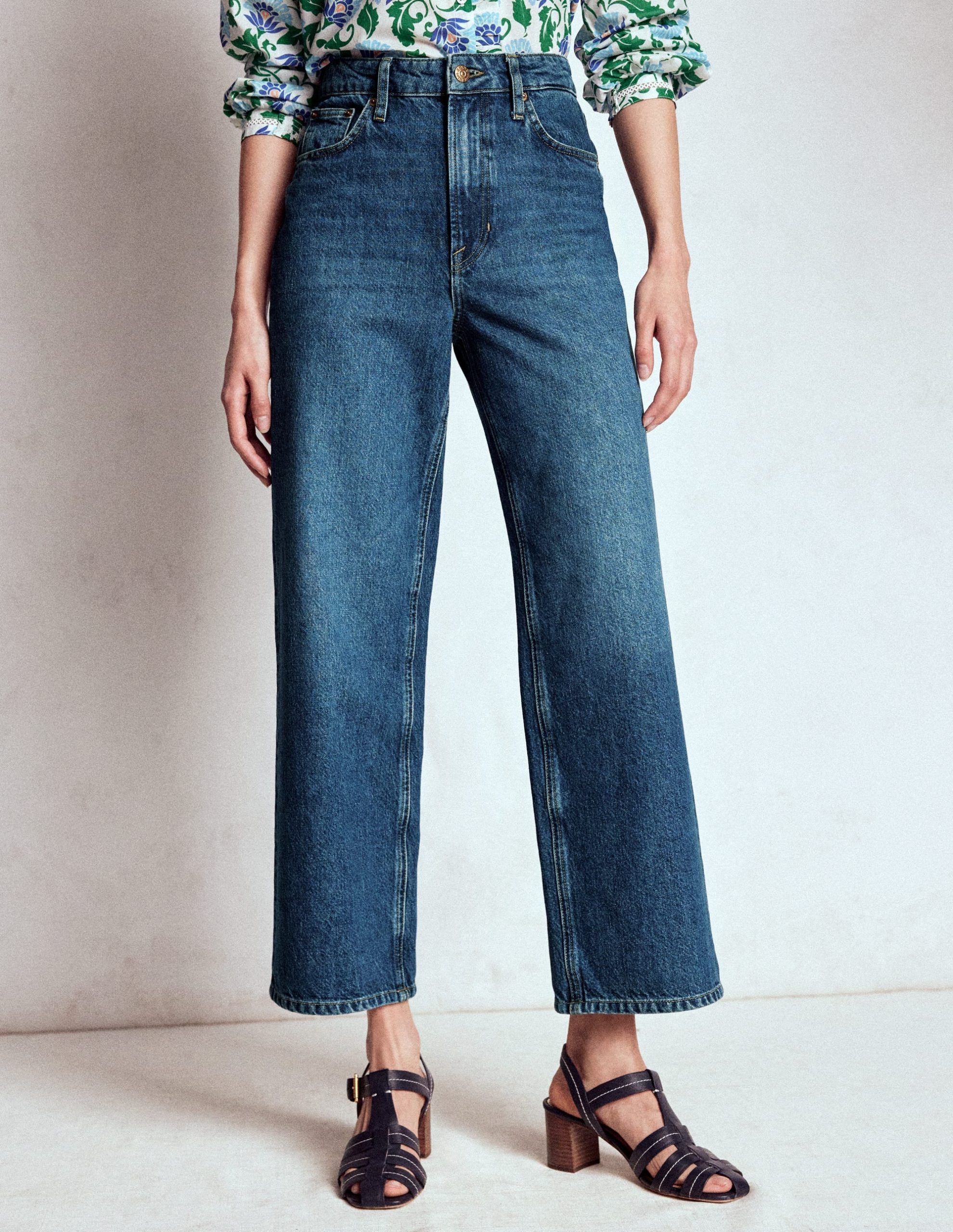 High Rise Straight Crop Jeans-Mid VWash - Image 4
