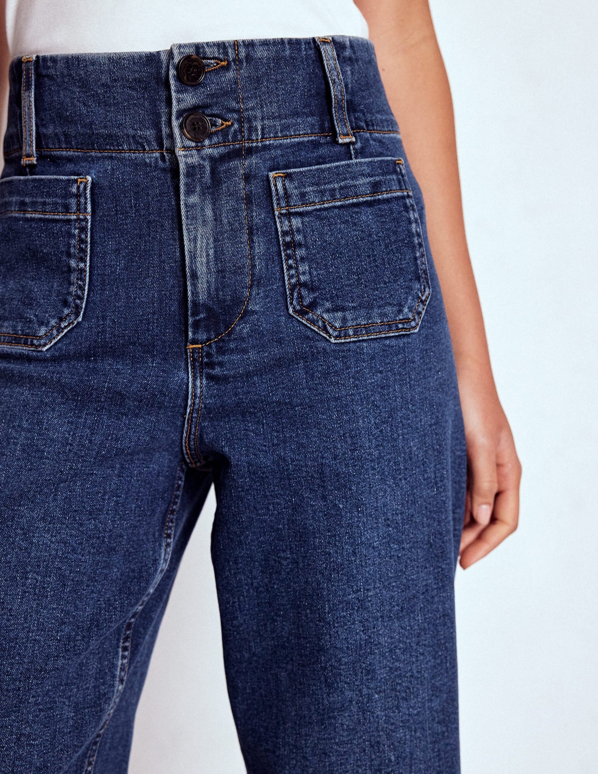 Patch Pocket Cropped Pants-Mid Vintage - Image 6