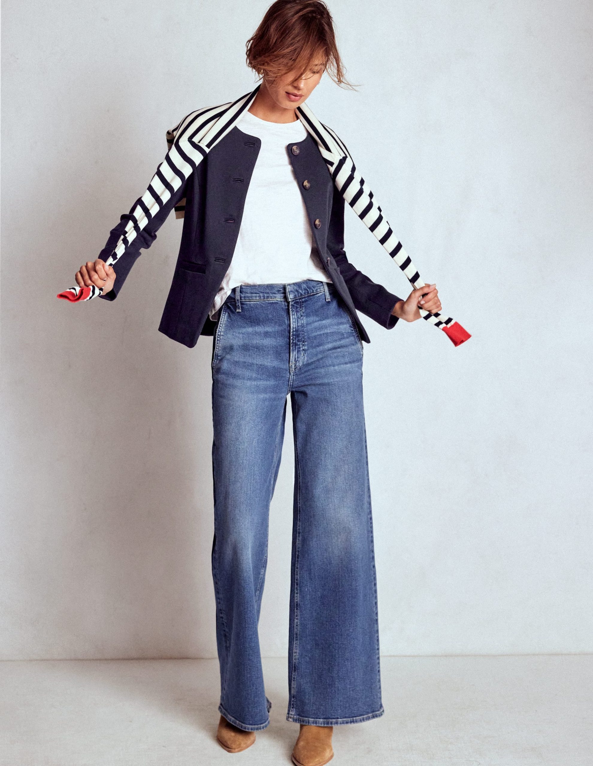 Hampstead Ponte Twill Blazer-Navy - Image 4