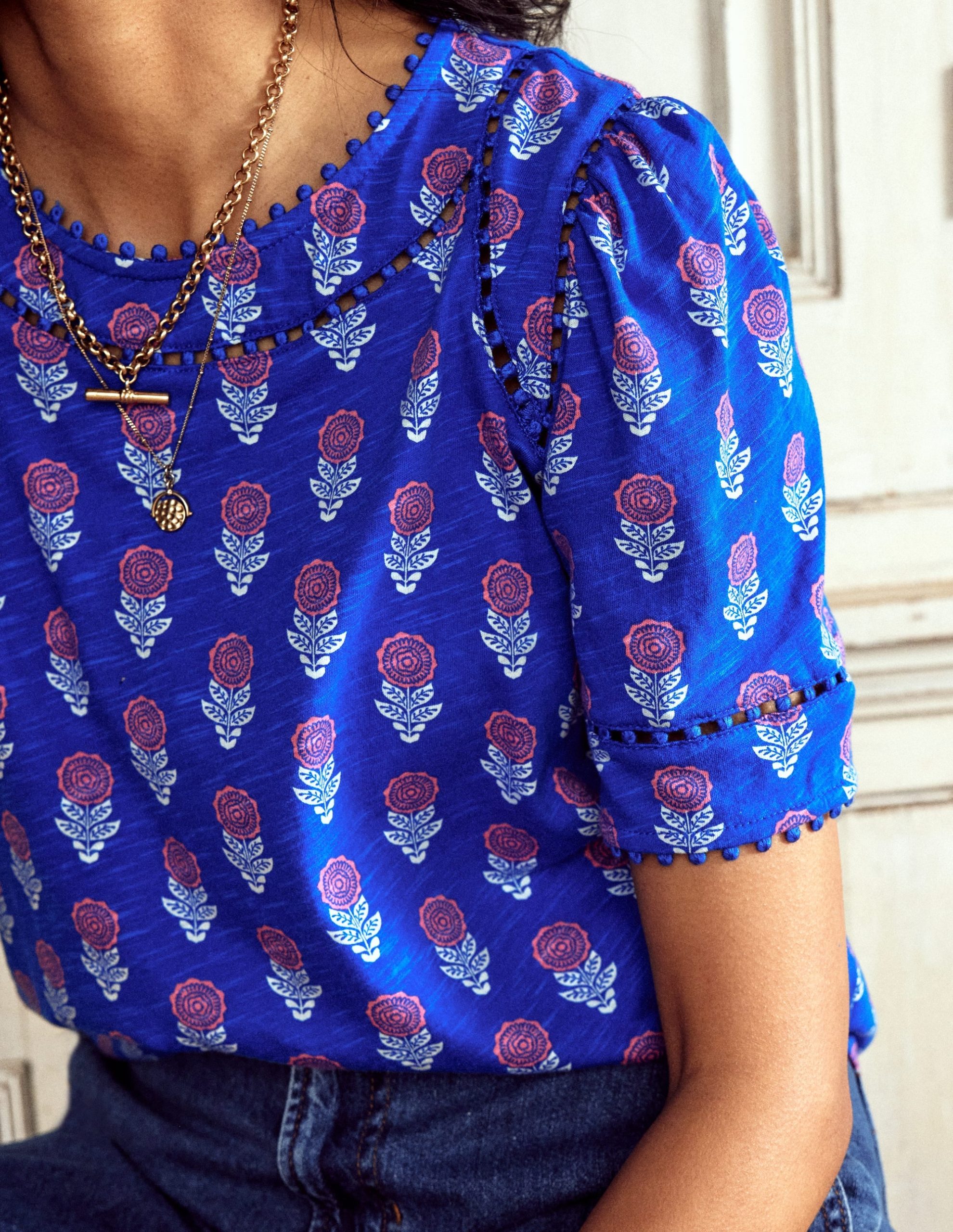 Mila Trim Detail Top-Gallery Blue. Dahlia Sprig - Image 2