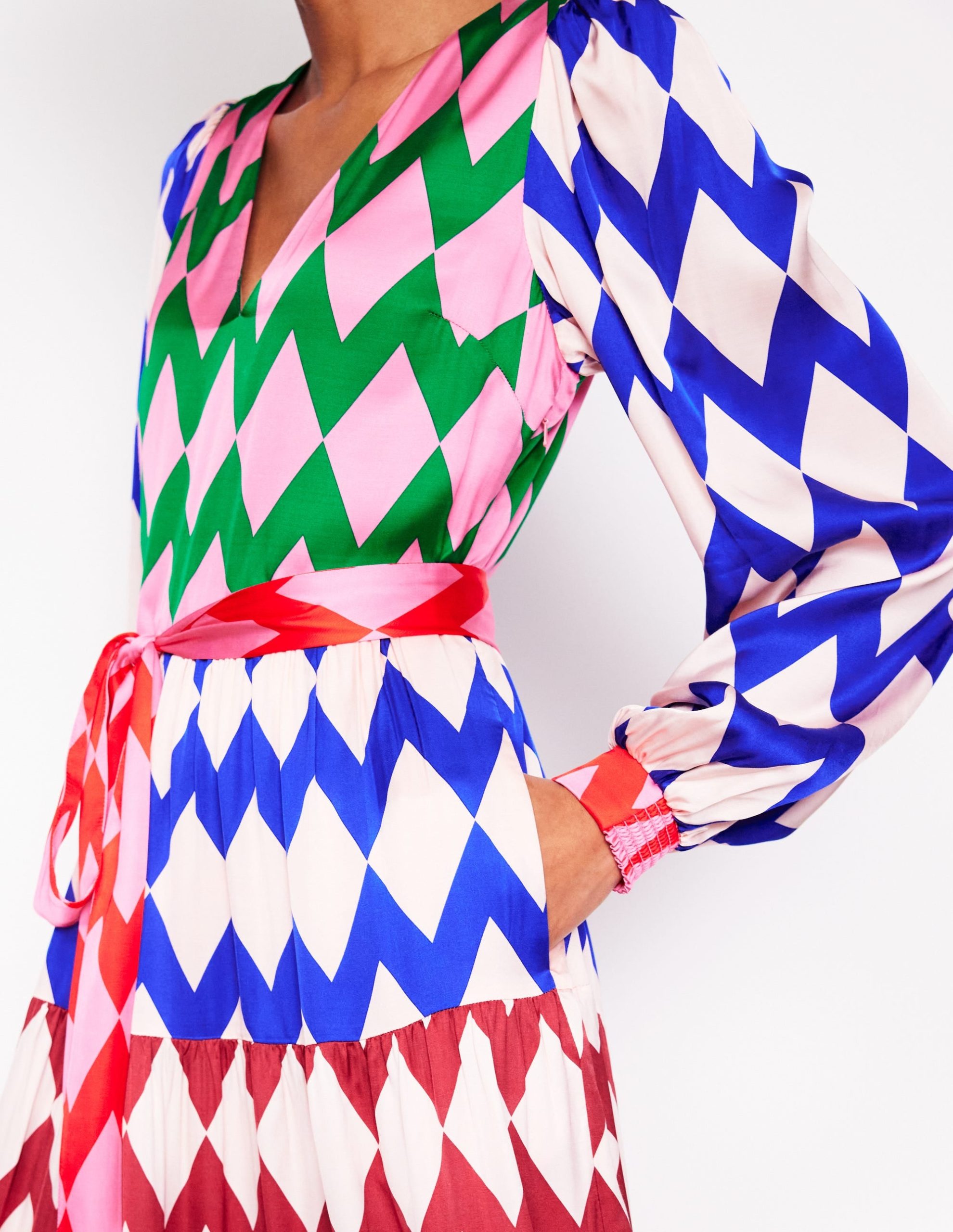 V-Neck Tiered Dress-Multi. Diamond Stripe - Image 3