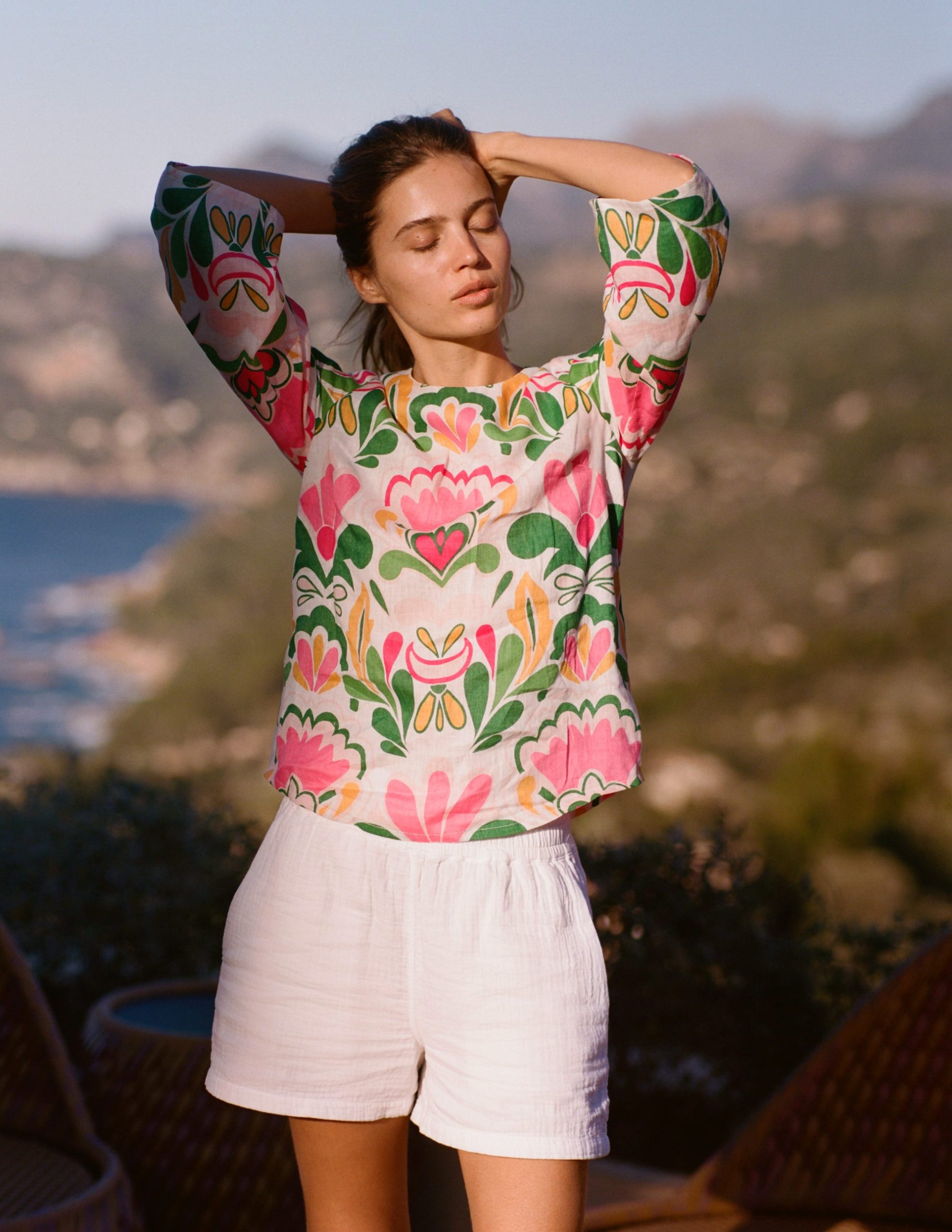 Smocked Double Cloth Shorts-White - Image 2