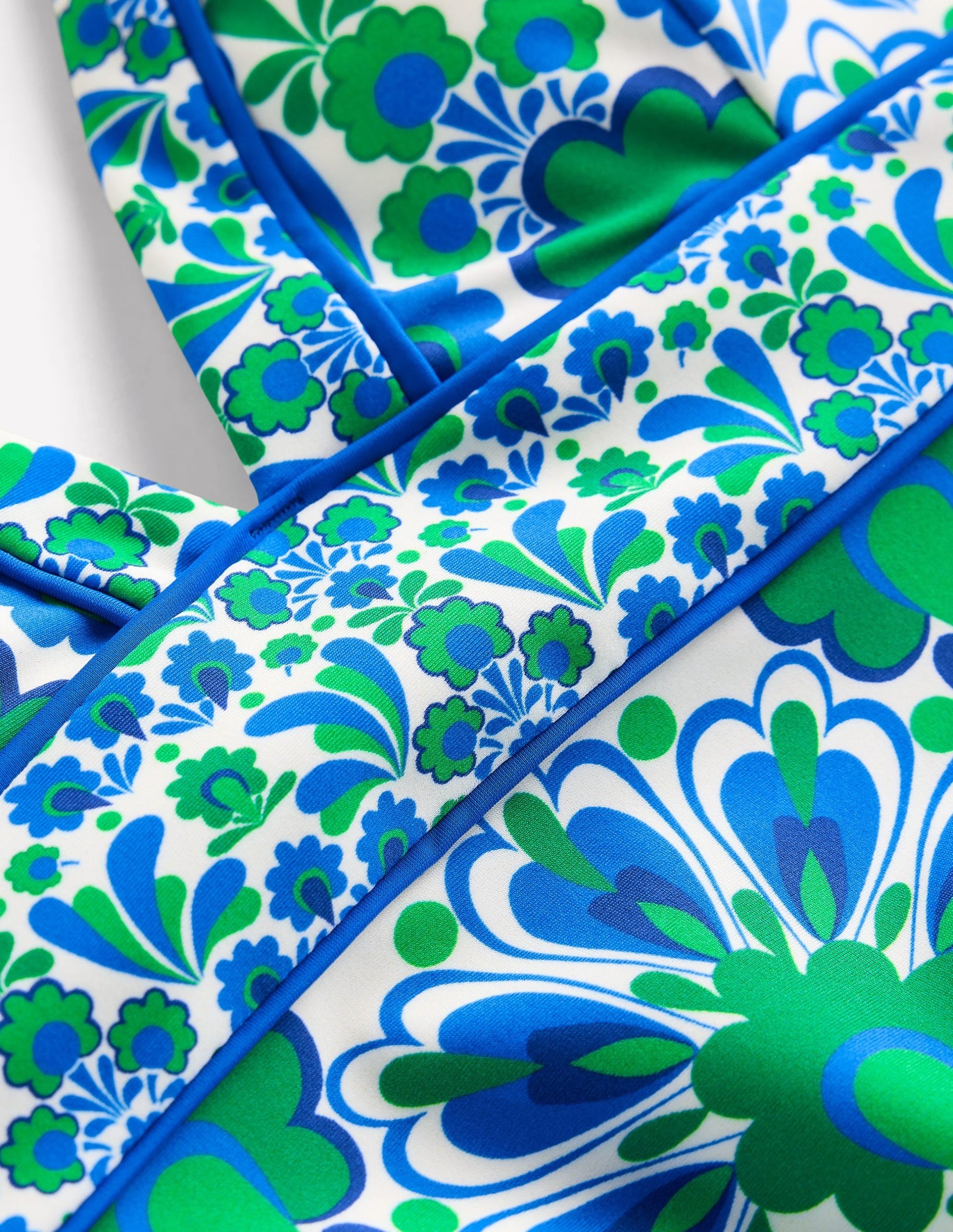 Kasos String V Neck Swimsuit-Decorative Dandelion - Image 6