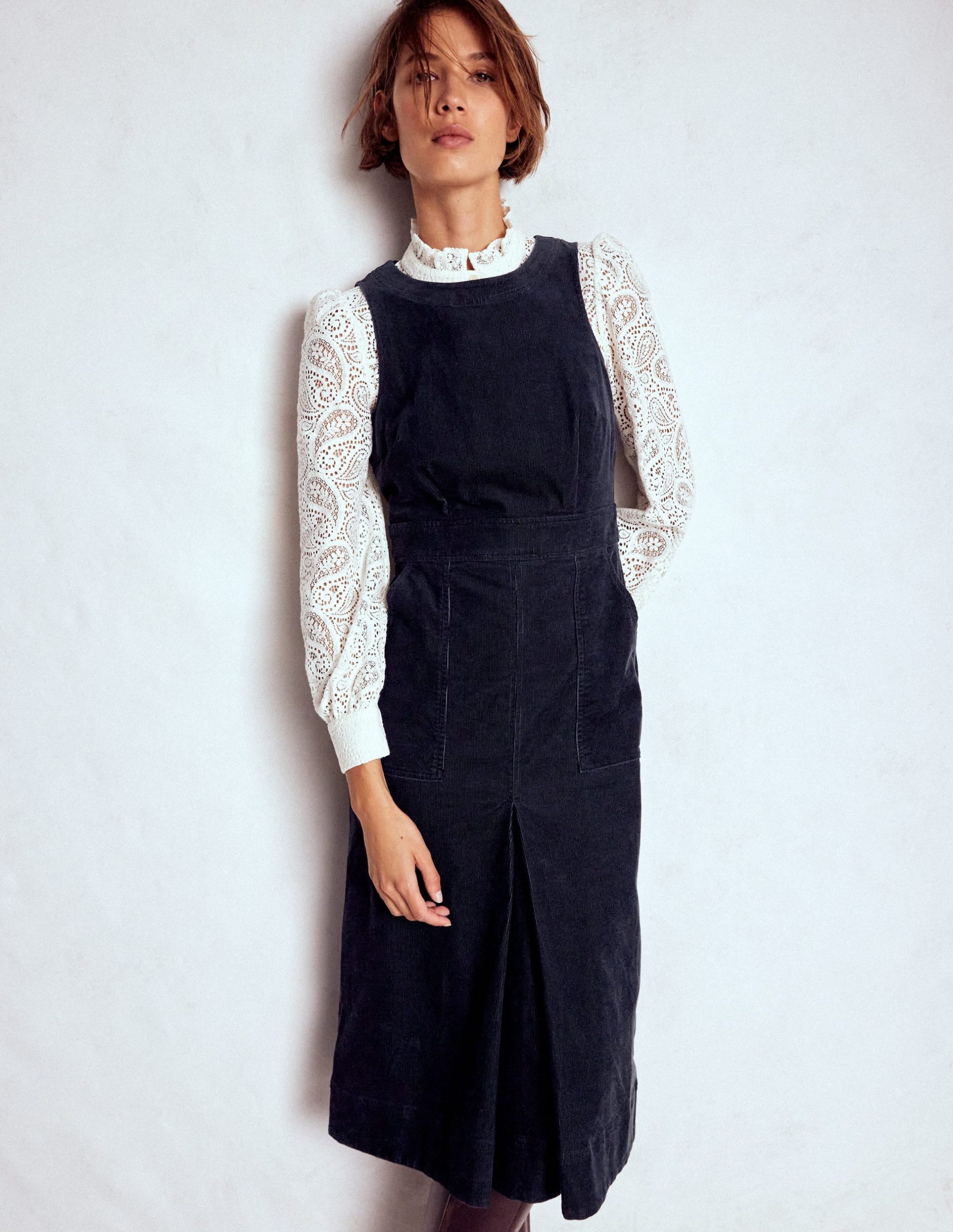 Ula Box Pleat Cord Midi Dress-Midnight Blue - Image 4