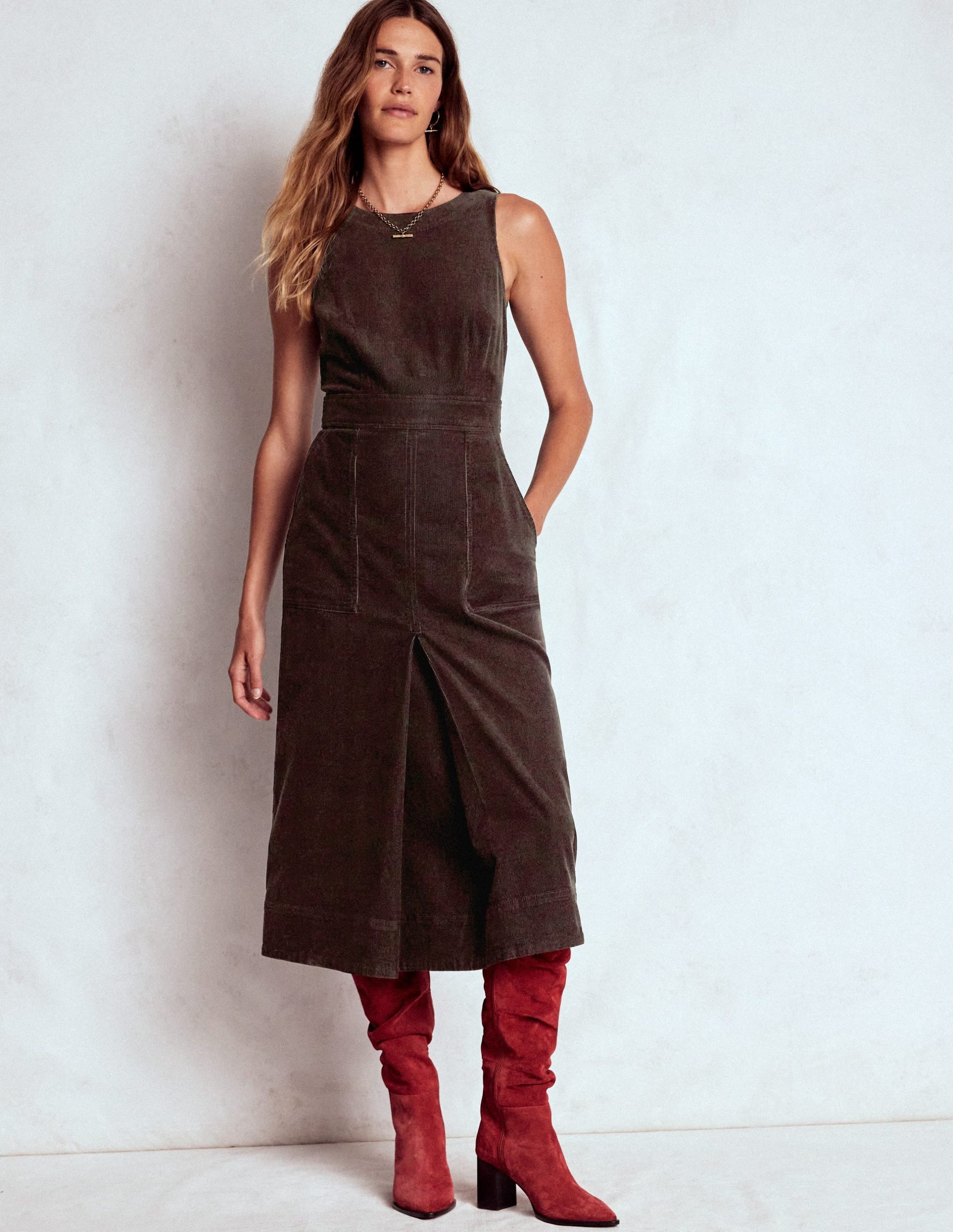 Ula Box Pleat Cord Midi Dress-Espresso - Image 4