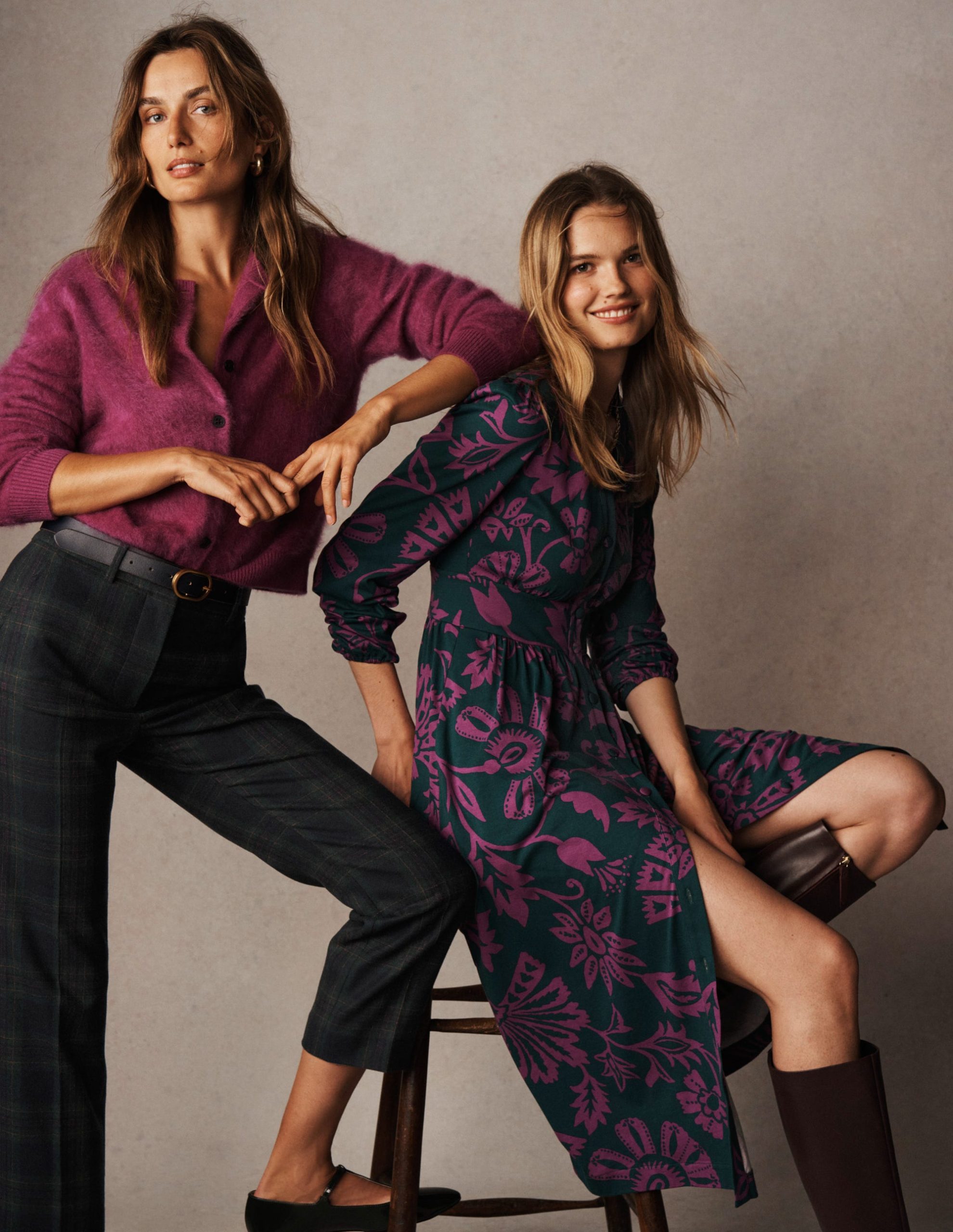 Natalia Long Sleeve Tea Dress-Emerald Night. Elaborate Vine