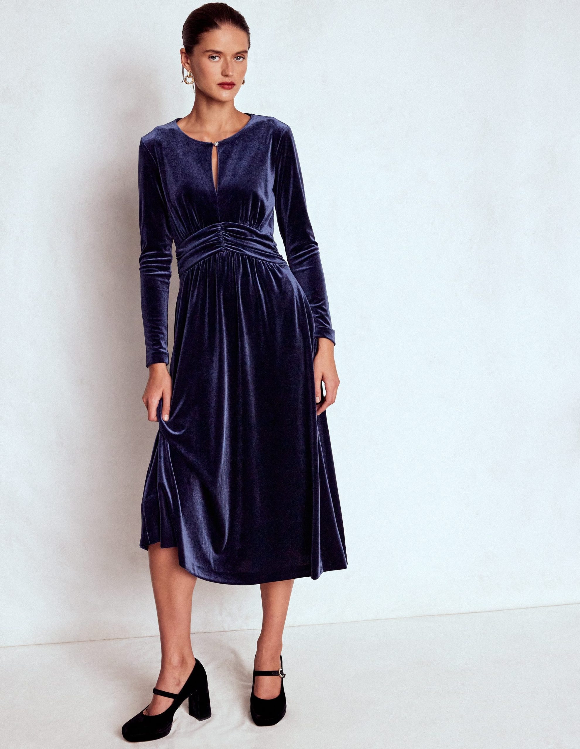 Tilda Velvet Midi Dress-Navy - Image 4