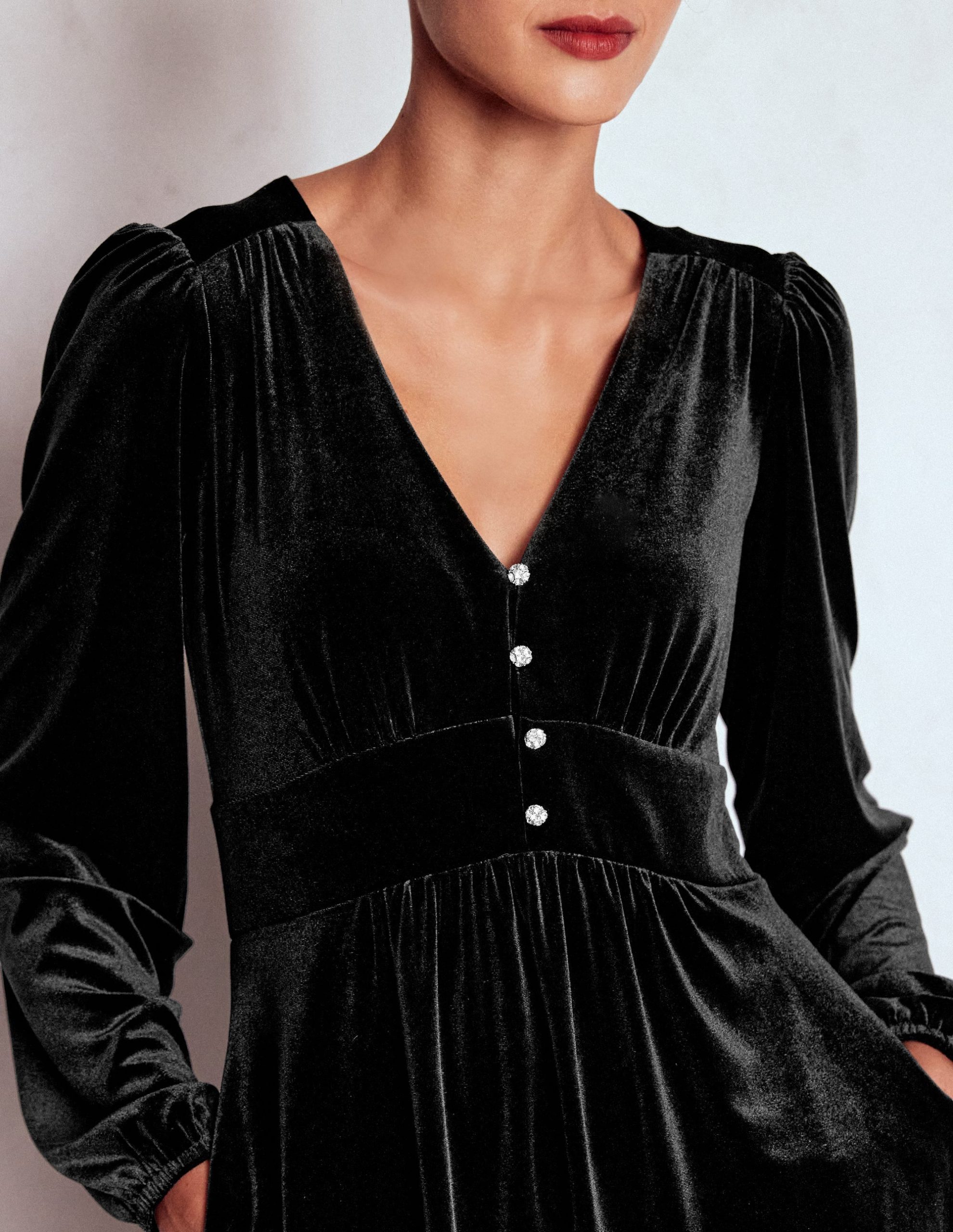 Jocelyn Short Velvet Dress-Black - Image 3