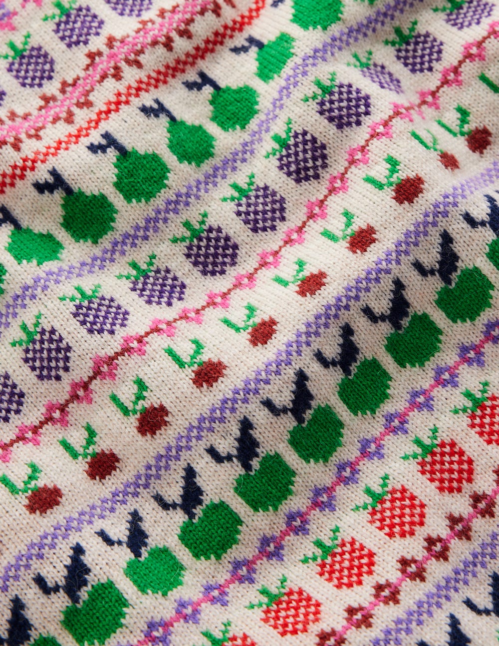 Edie Fair Isle Vest-Ecru Marl. Fruit - Image 7