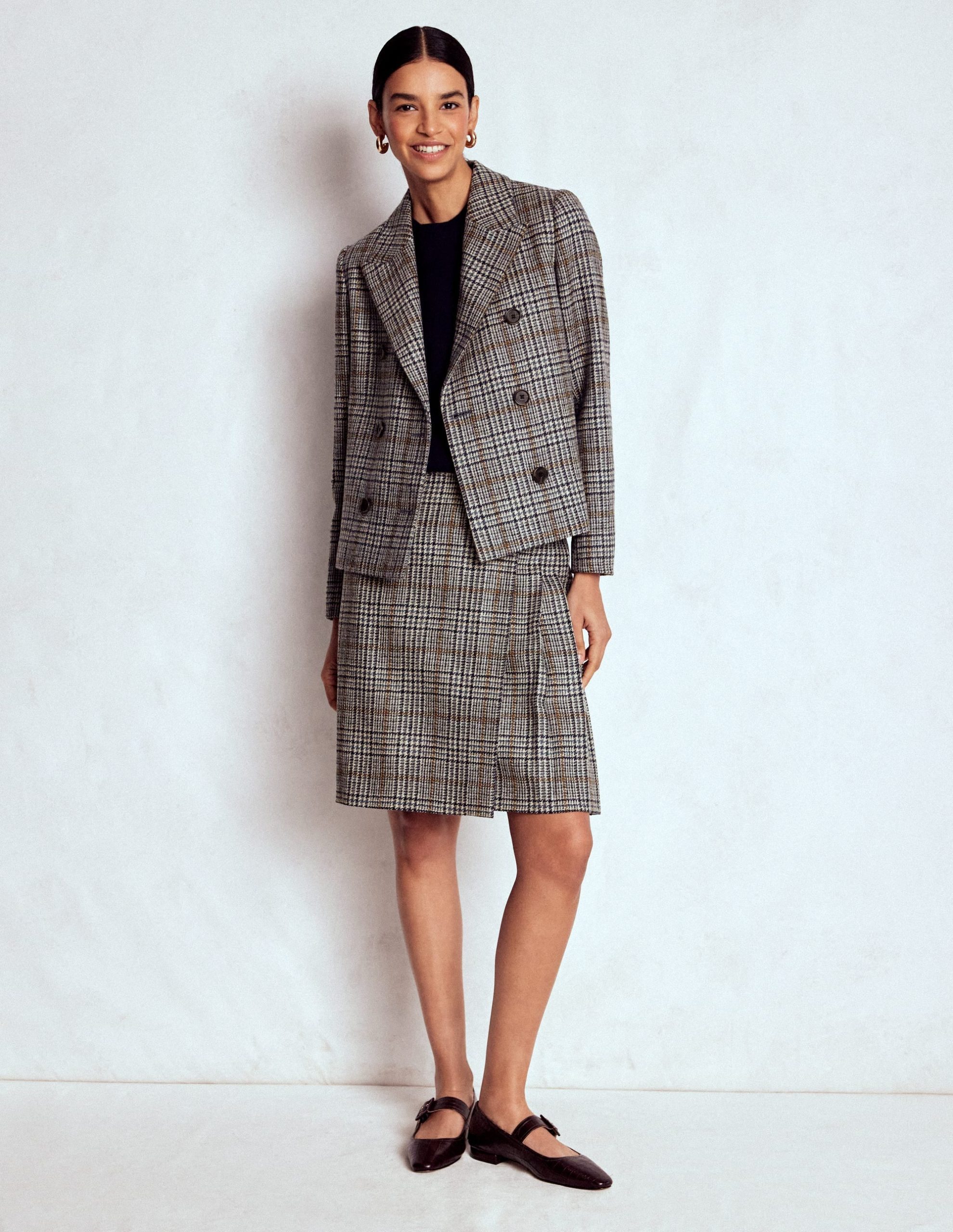 Helen Wool Kilt Skirt-Blue and Grey Prince of Wales - Image 4