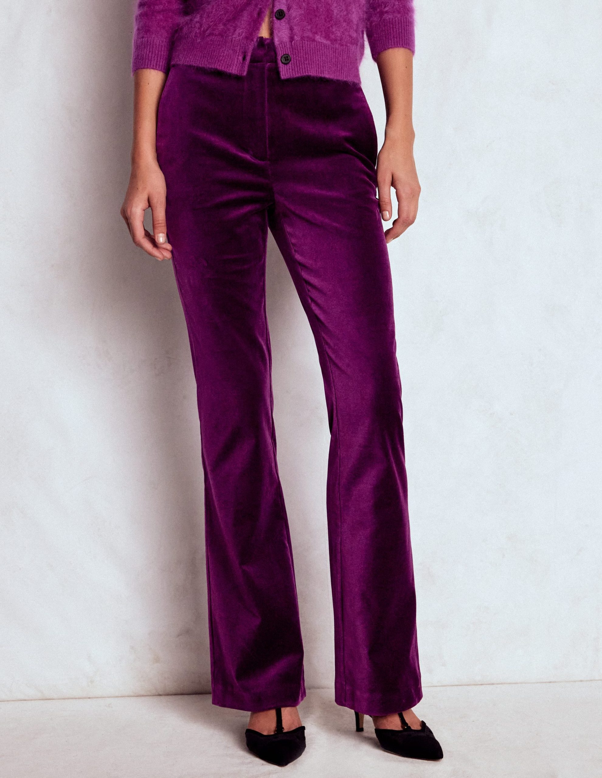 Fitted Velvet Flare Pants-Plum Jam - Image 5