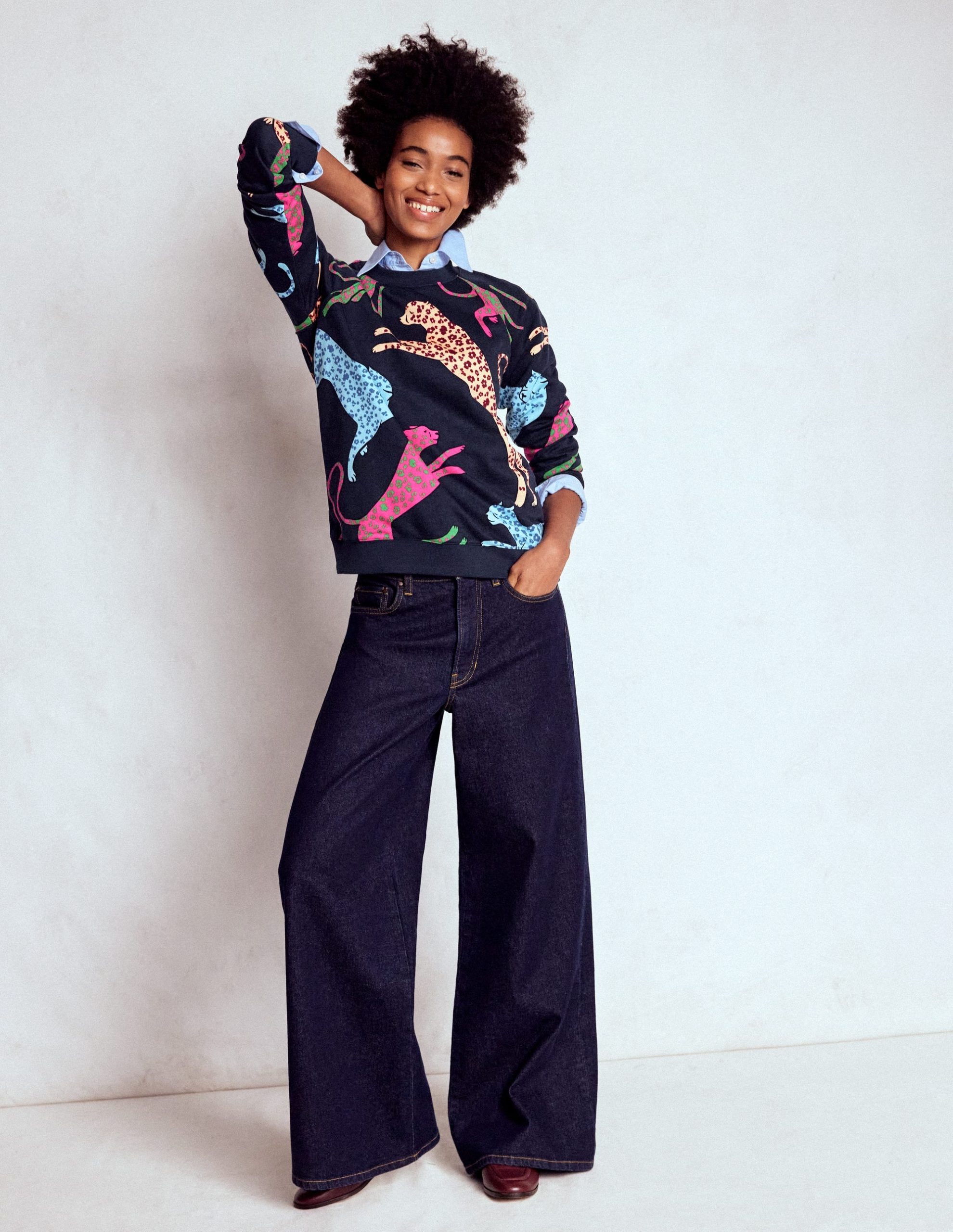Rosa Printed Sweatshirt-Navy. Leaping Leopard - Image 4