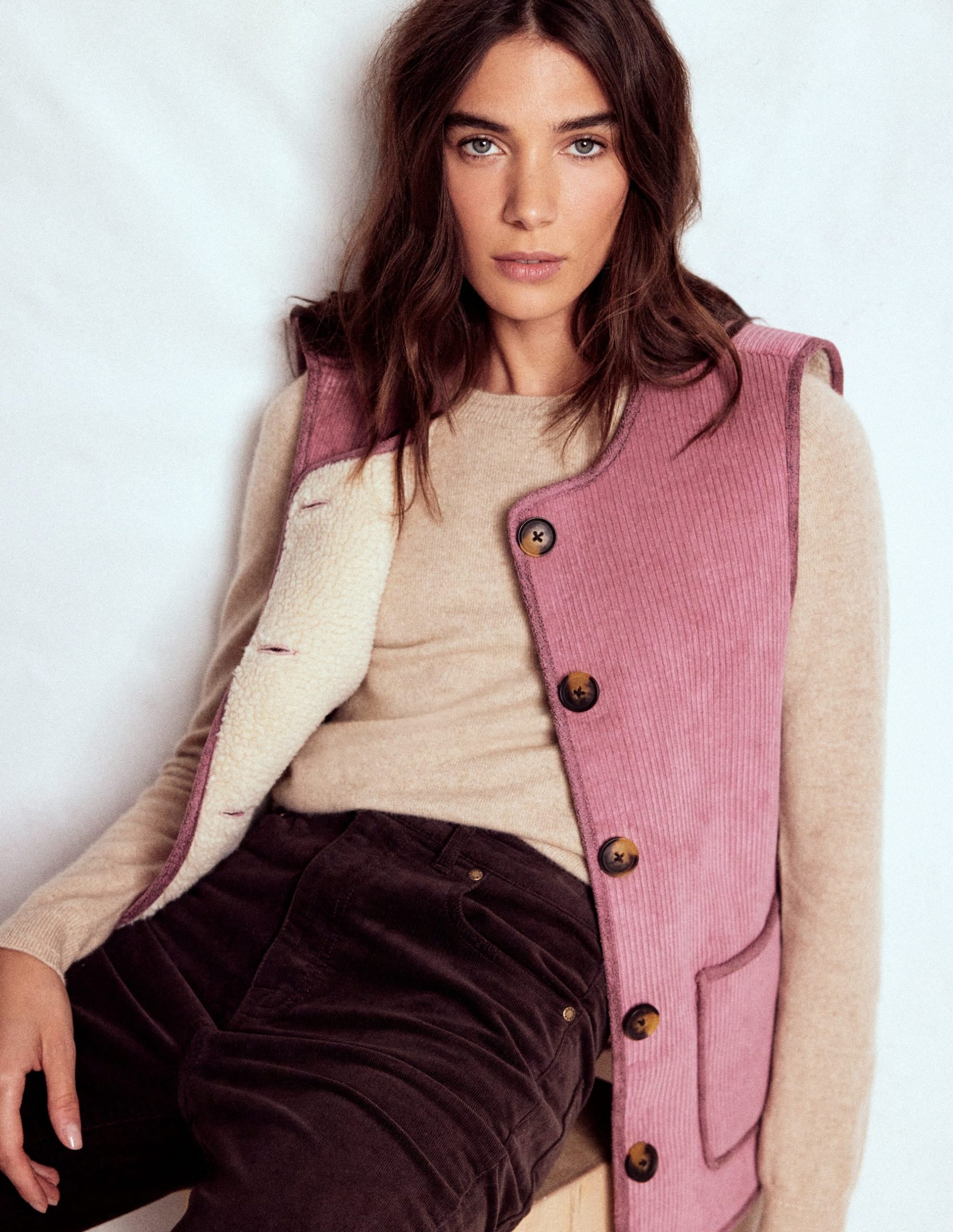 Clerkenwell Reversible Gilet-Light Pink. Natural